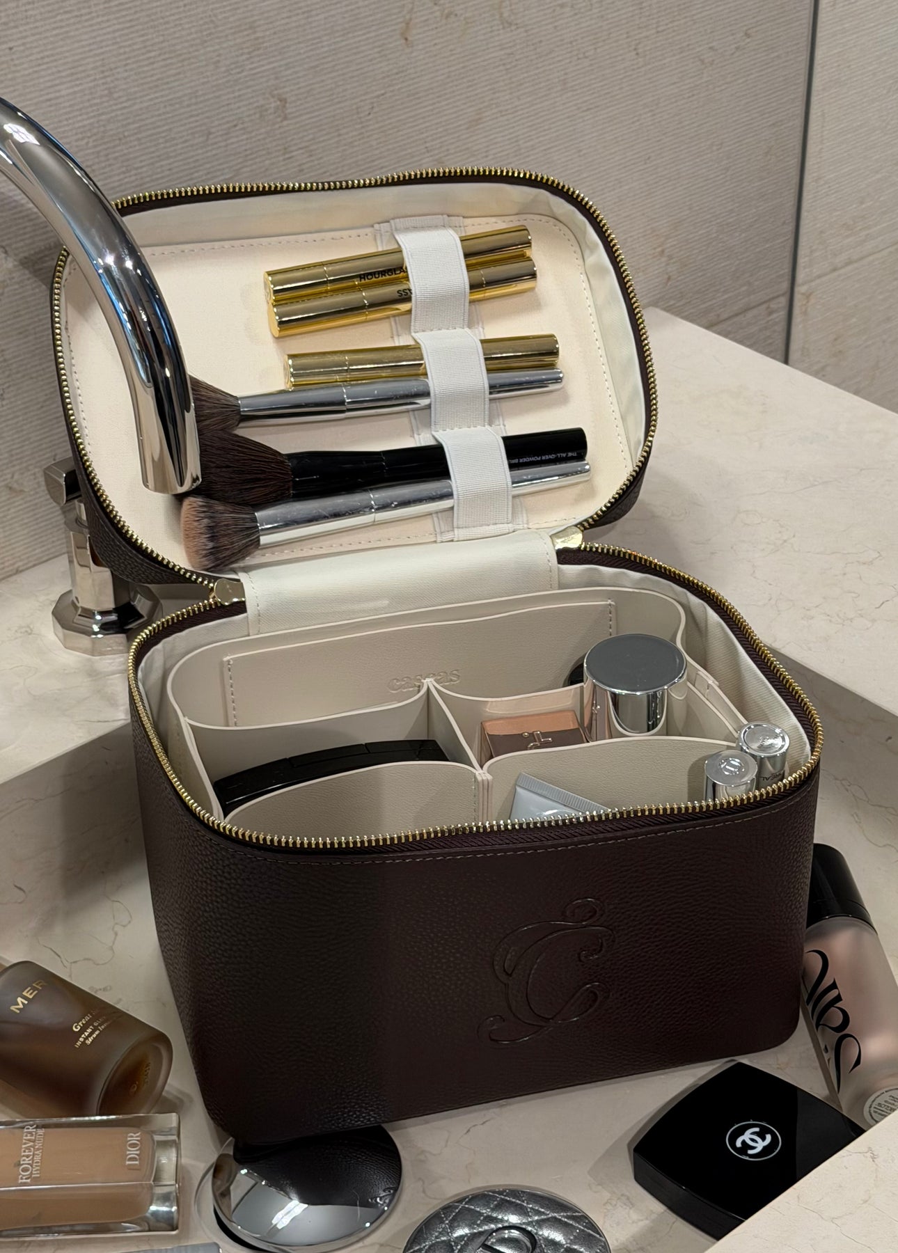 luxury bathroom with espresso structured vanity case square makeup organizer CASCAS